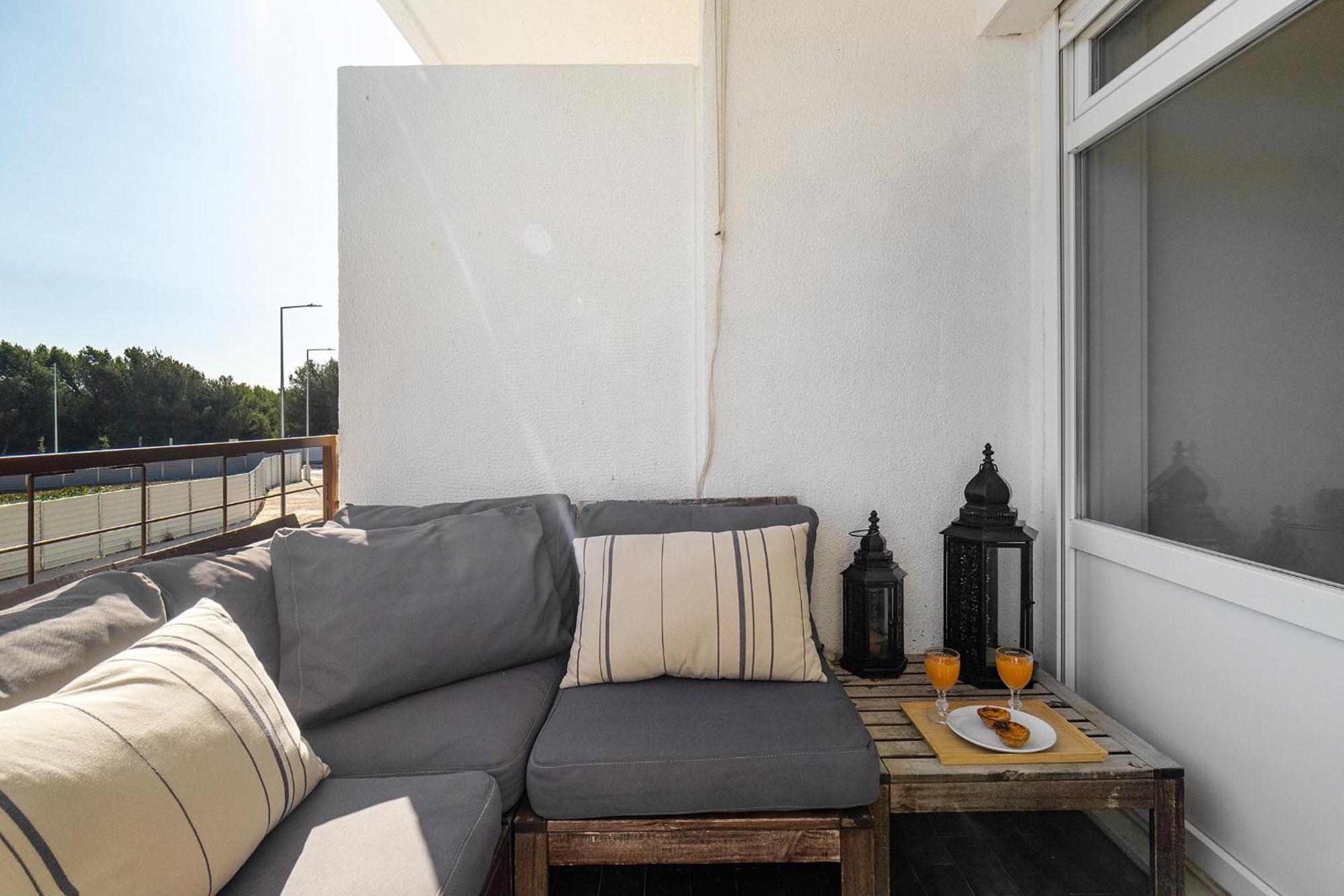 Whome Study & Surf Carcavelos 1-Bed By Beach & Nova Sbe Екстериор снимка