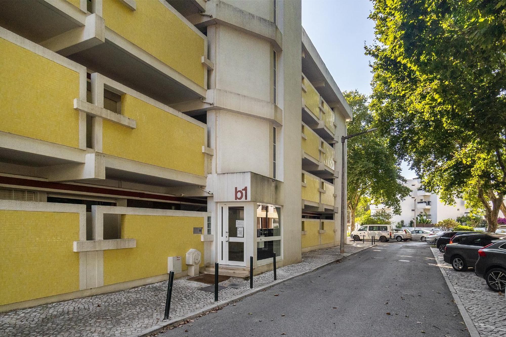 Whome Study & Surf Carcavelos 1-Bed By Beach & Nova Sbe Екстериор снимка
